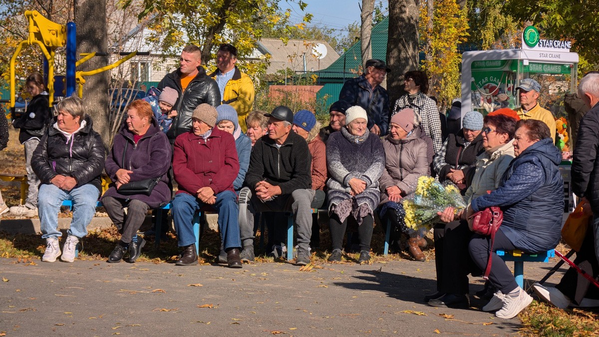 Село Петрове вітали  з днем народження