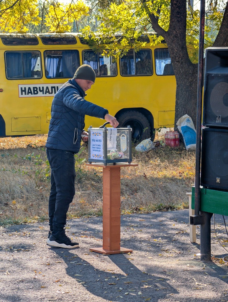 Село Петрове вітали  з днем народження