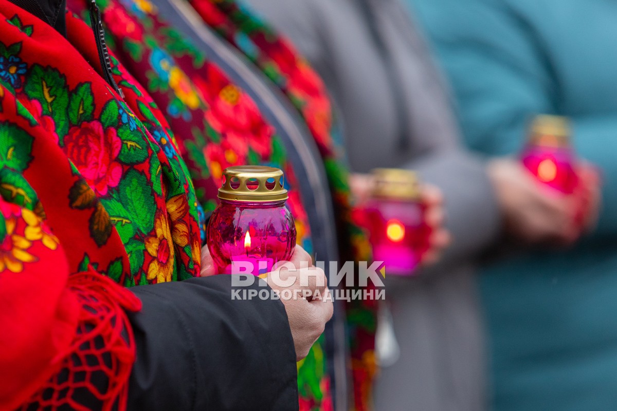 У Великій Андрусівці відкрили алею пам’яті героям