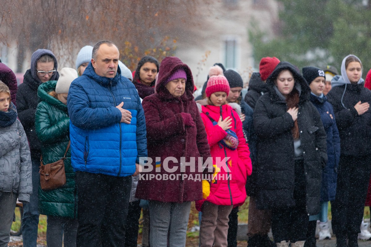 У Великій Андрусівці відкрили алею пам’яті героям