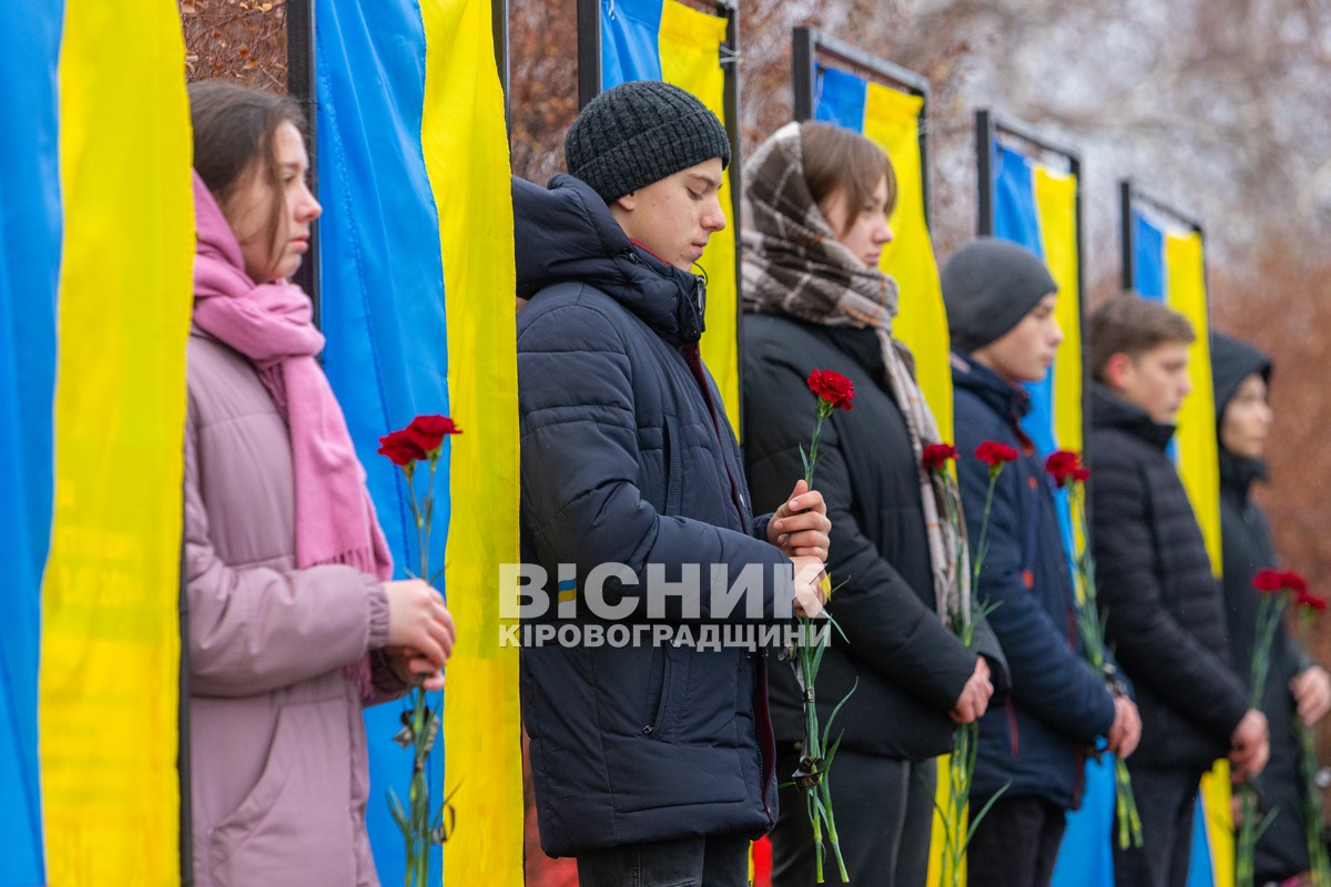 У Великій Андрусівці відкрили алею пам’яті героям