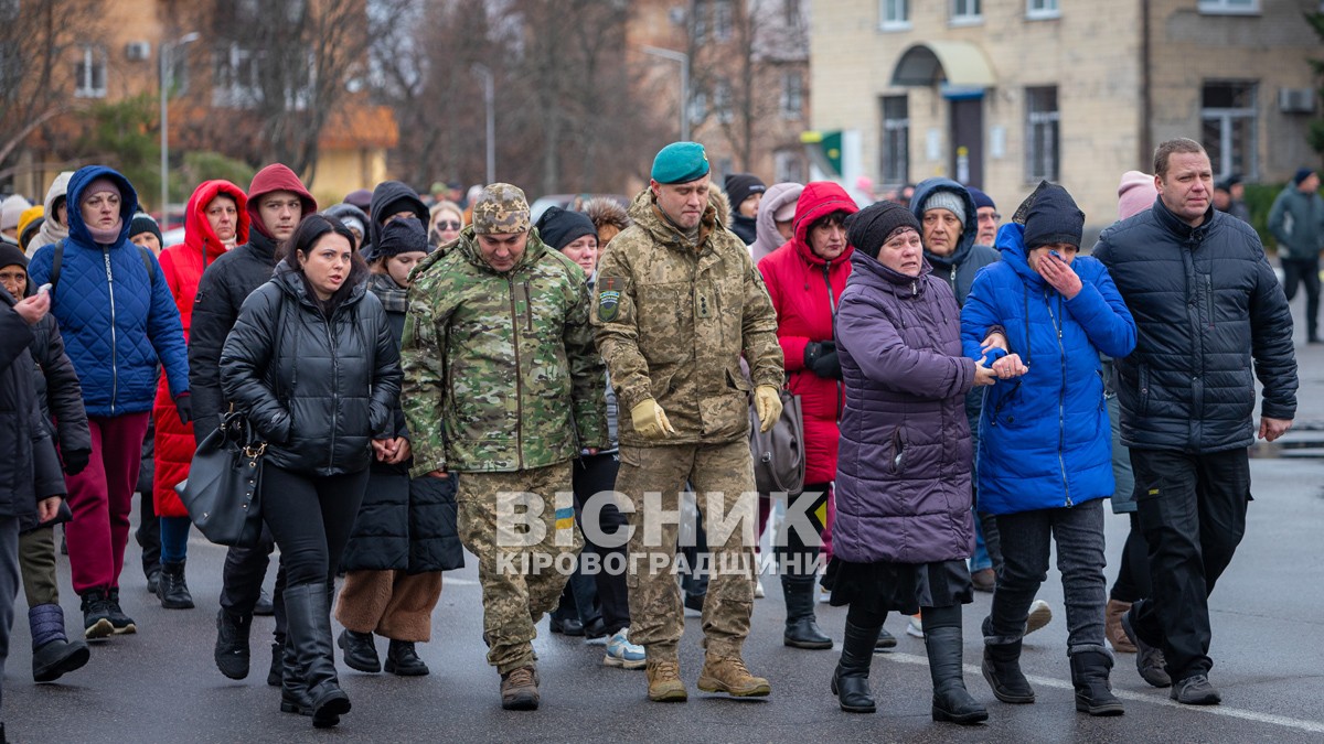 Світловодська громада провела в останню земну дорогу Руслана Тушка