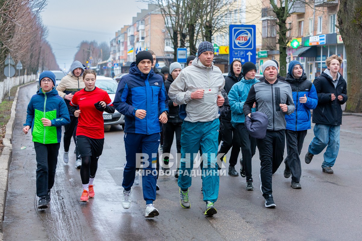 Під час благодійного забігу у Знам'янці збирали на РЕБ