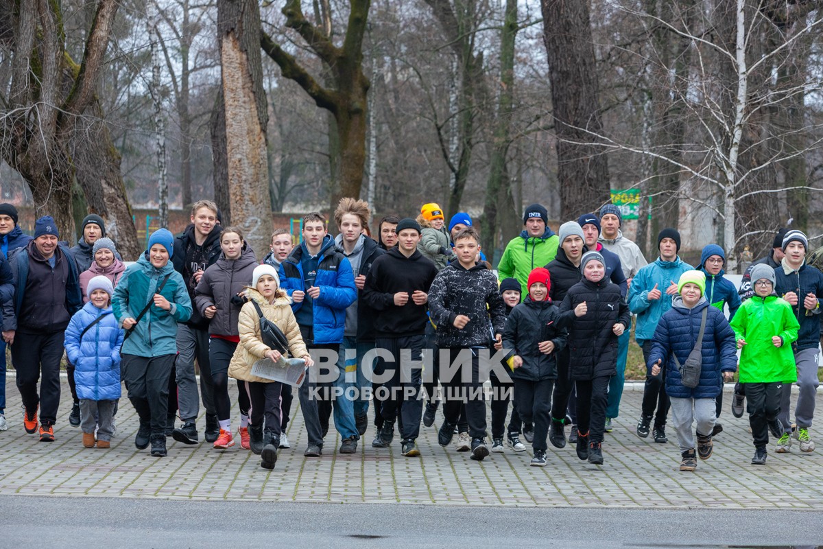 Під час благодійного забігу у Знам'янці збирали на РЕБ