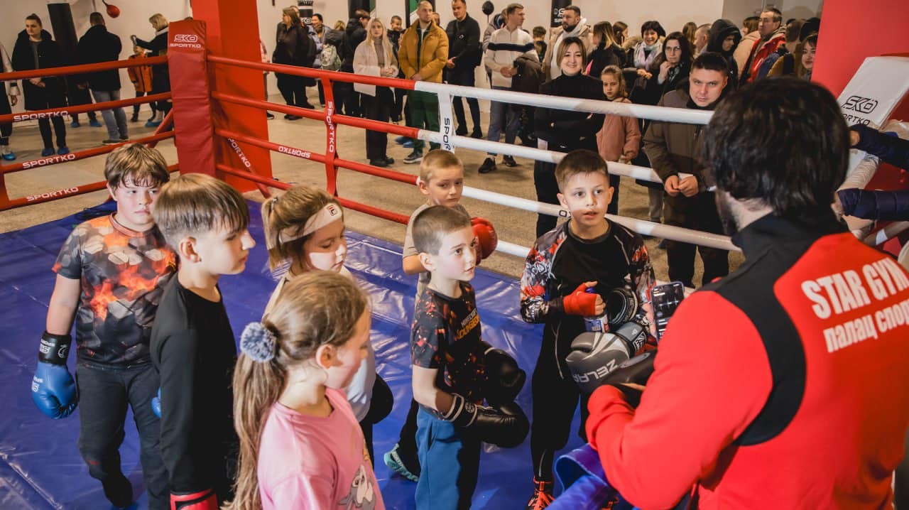 Новий Палац спорту запрацював у Долинській