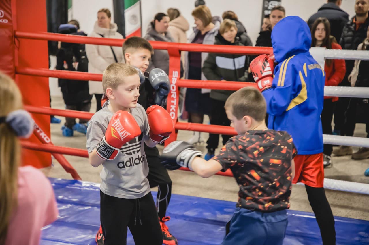 Новий Палац спорту запрацював у Долинській