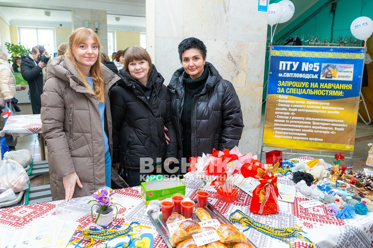 Пам’ять про Кузьму — у піснях і вчинках: у Світловодську відбувся благодійний концерт