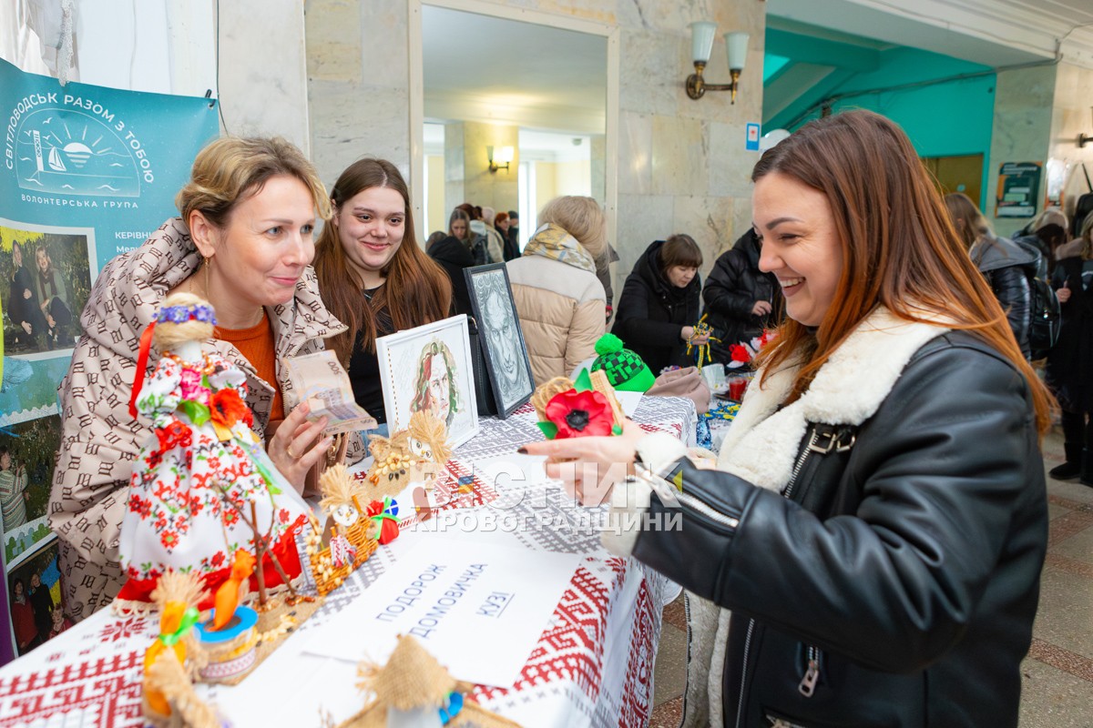 Пам’ять про Кузьму — у піснях і вчинках: у Світловодську відбувся благодійний концерт