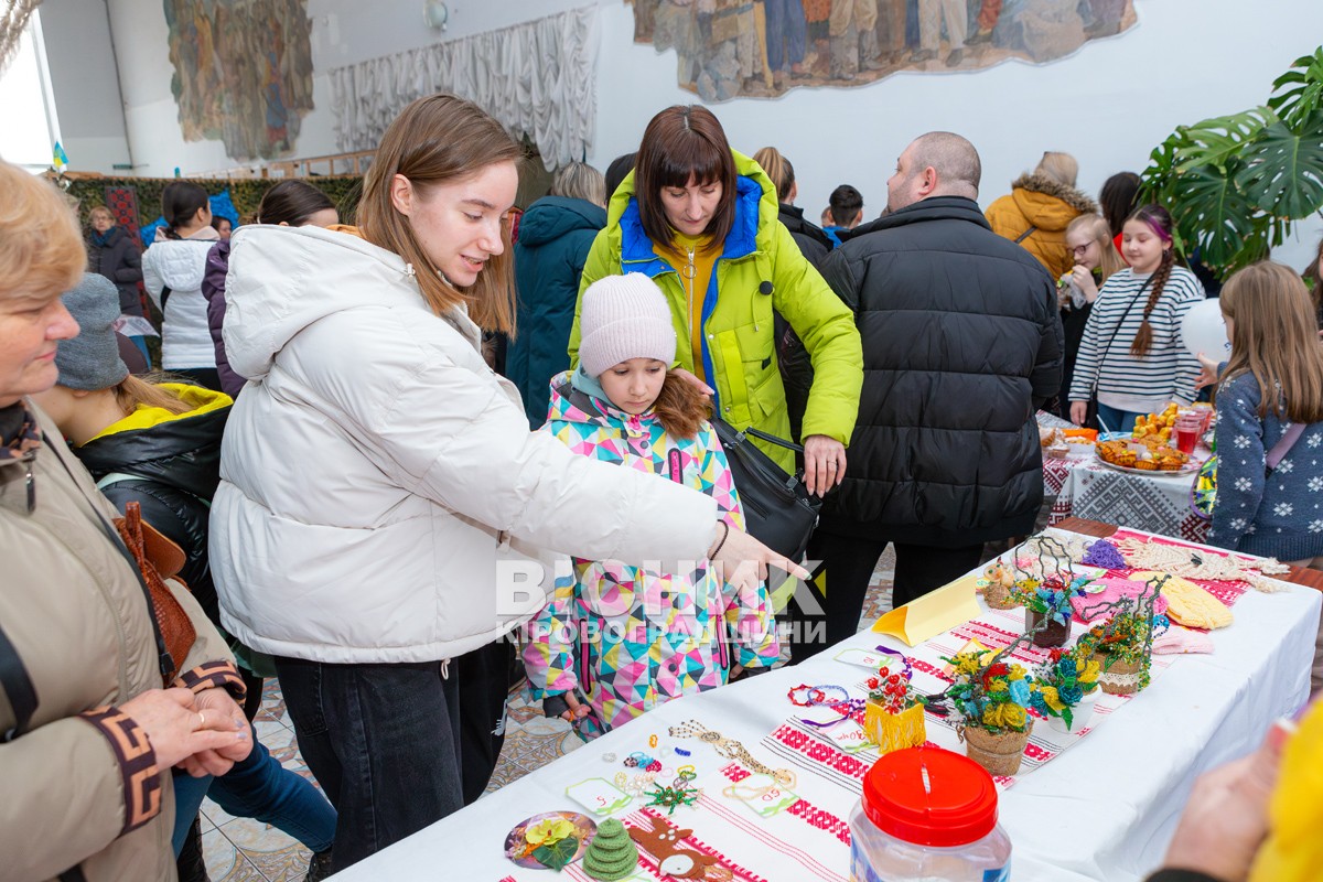 Пам’ять про Кузьму — у піснях і вчинках: у Світловодську відбувся благодійний концерт