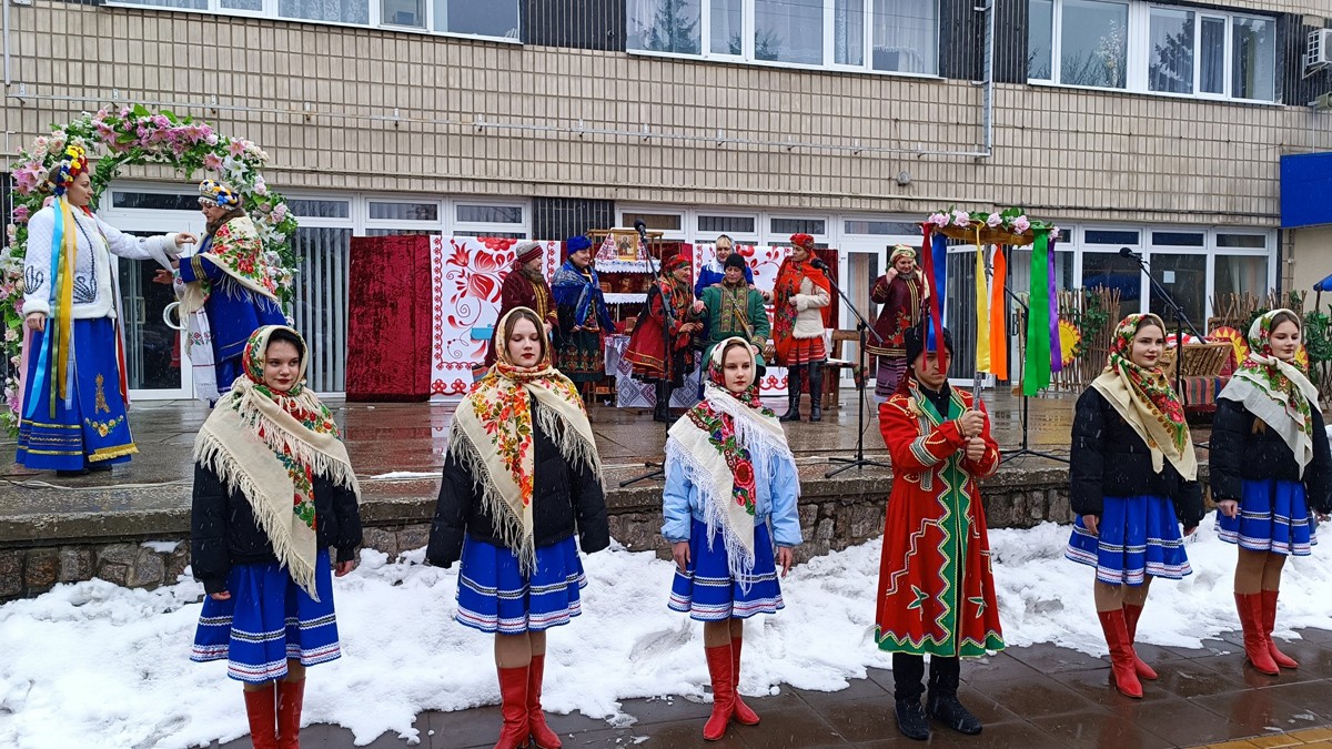 Традиційна «Щедра масниця»  у Знам’янській громаді збирала на ЗСУ