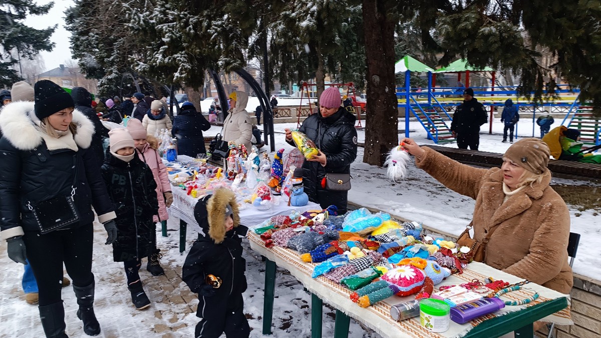 Традиційна «Щедра масниця»  у Знам’янській громаді збирала на ЗСУ