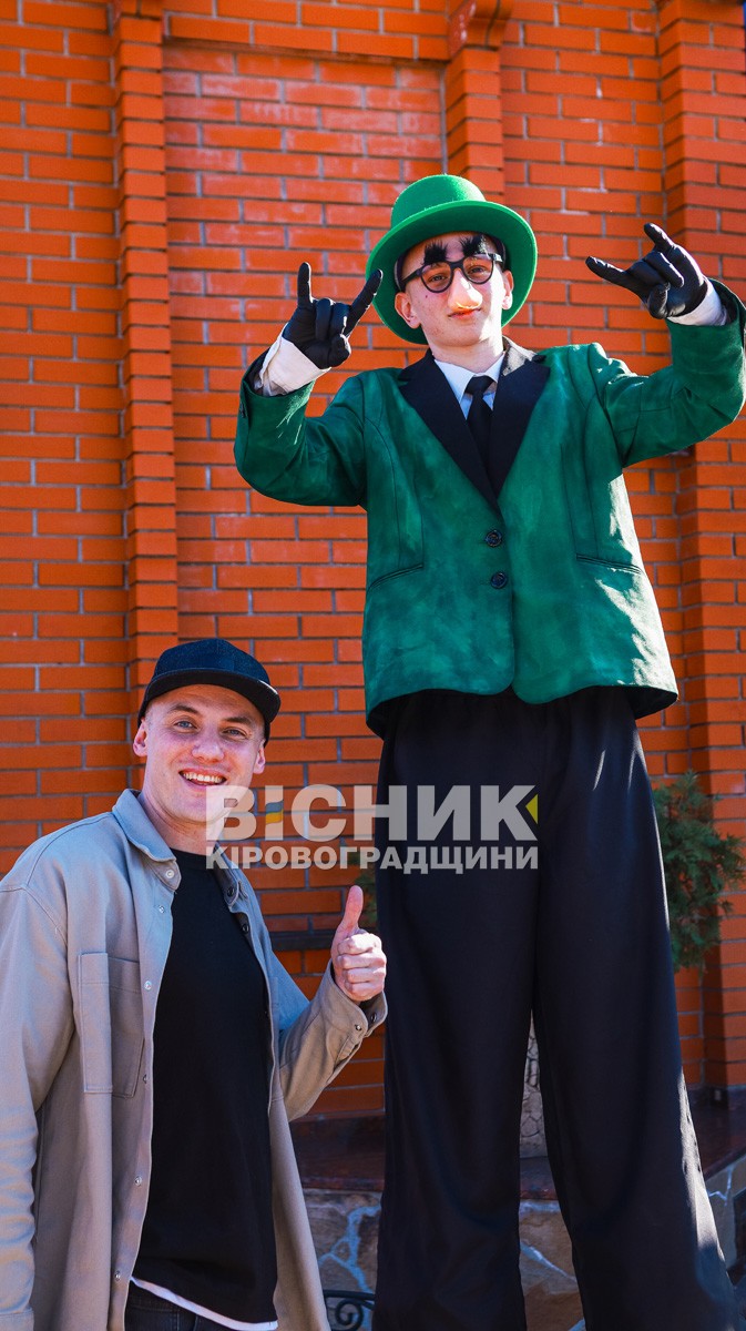 Квіткова феєрія та хіти Руслани: як Кропивницький відкрив весняний сезон у Дендропарку