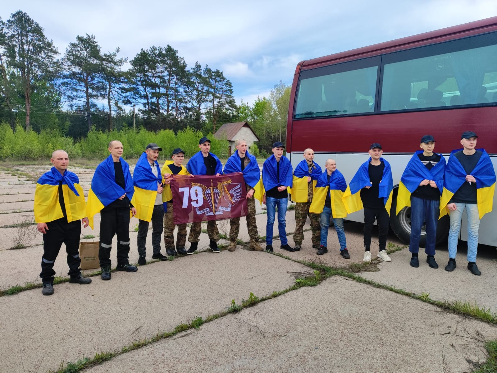 205 визволених з російського полону: дев'ятеро — сини Кіровоградщини 205 визволених з російського полону: дев'ятеро — сини Кіровоградщини