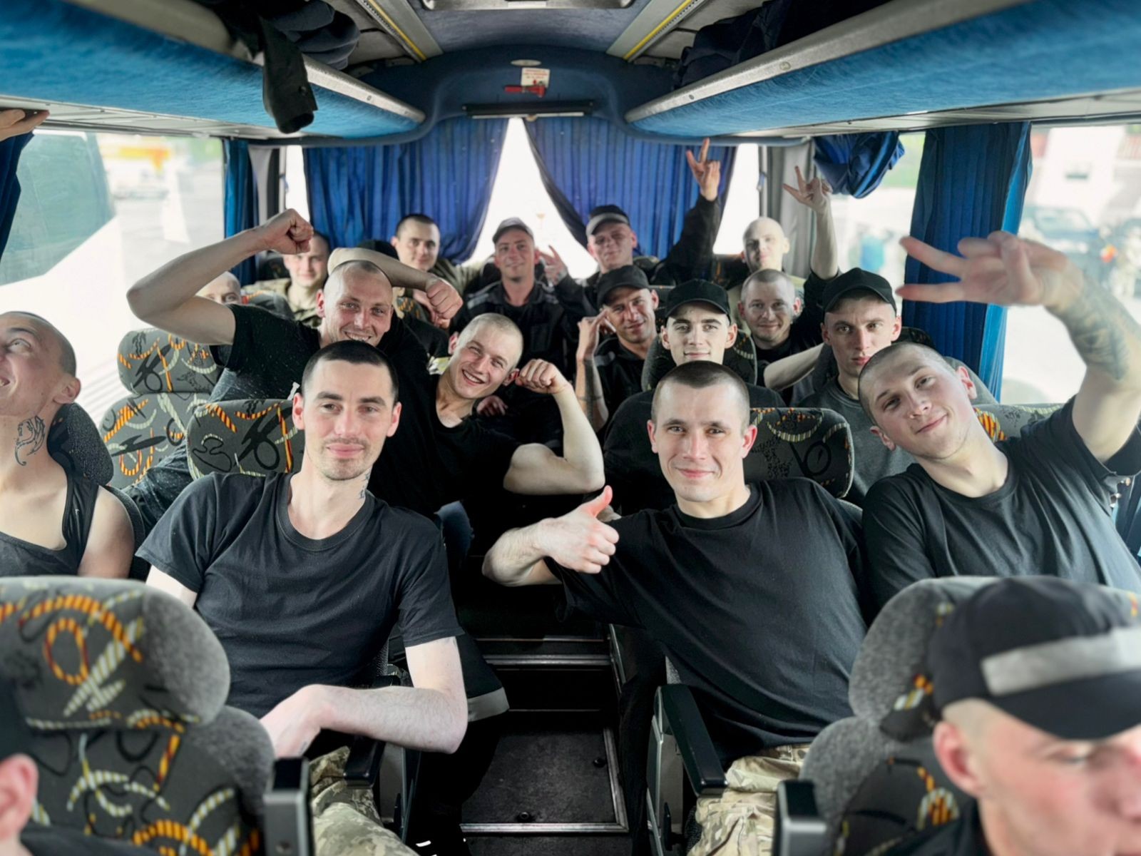 205 визволених з російського полону: дев'ятеро — сини Кіровоградщини 205 визволених з російського полону: дев'ятеро — сини Кіровоградщини