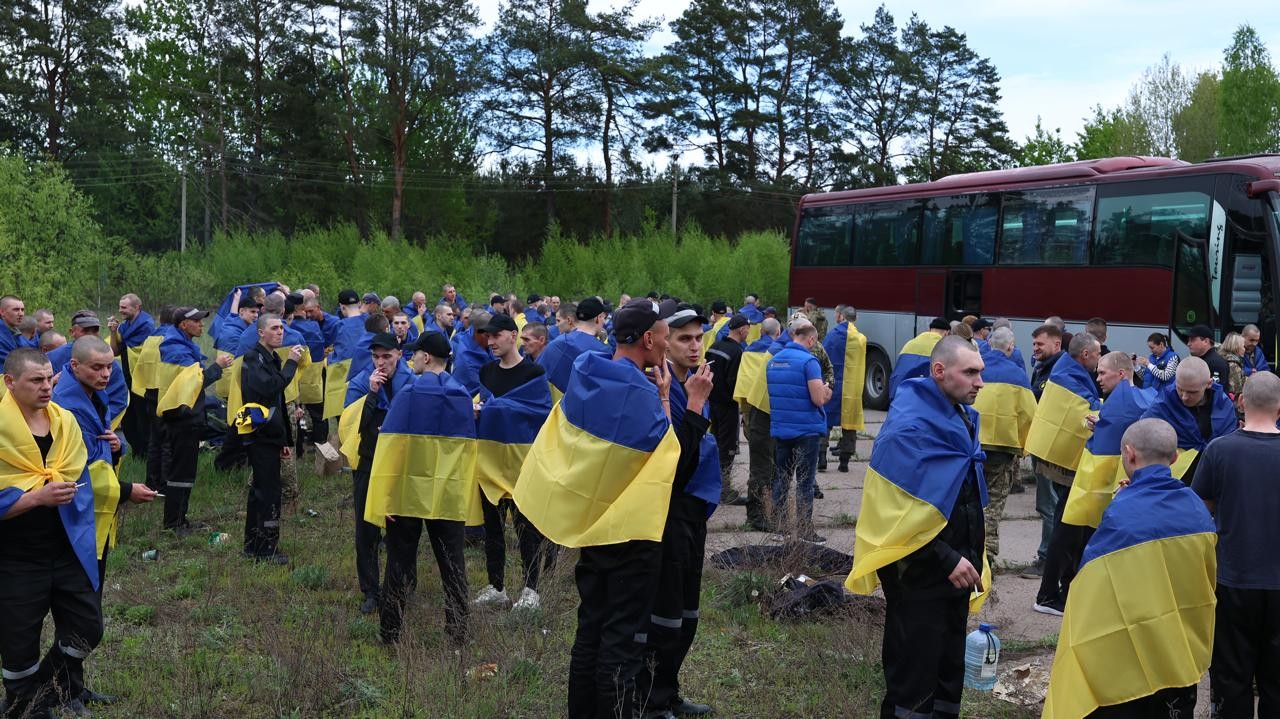 205 визволених з російського полону: дев'ятеро — сини Кіровоградщини 205 визволених з російського полону: дев'ятеро — сини Кіровоградщини