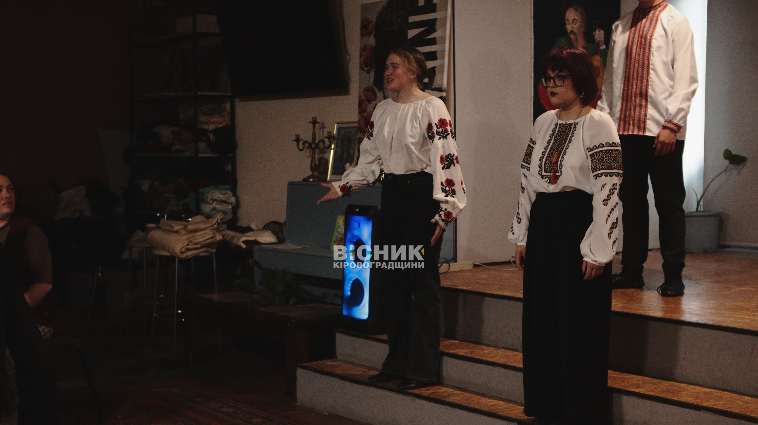 Від 1939 до 2024: у Кропивницькому провели урок памʼяті про дві війни України Від 1939 до 2024: у Кропивницькому провели урок памʼяті про дві війни України