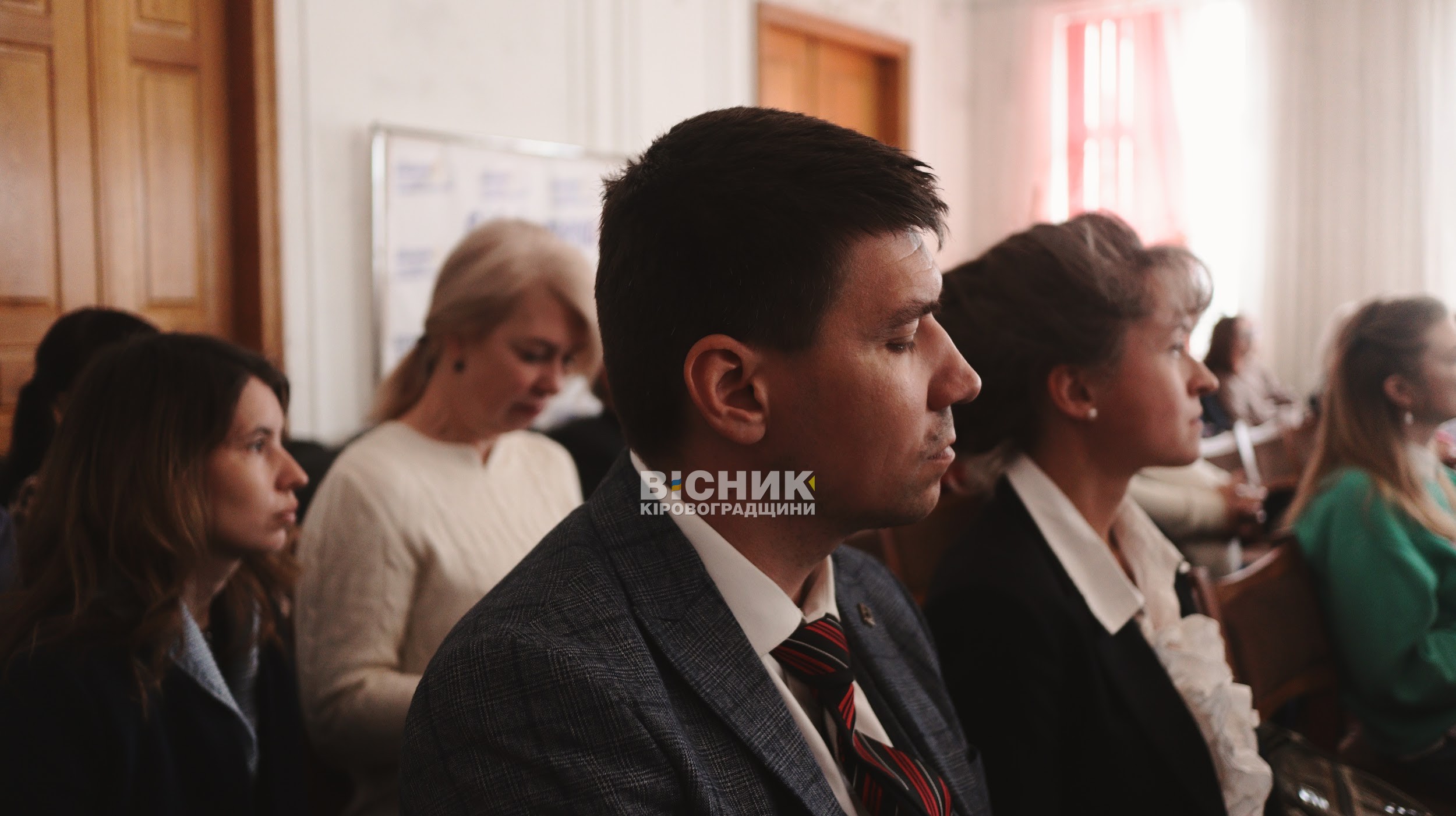 “Історія не повинна повторитися”:у Кропивницькому презентували книгу про злочини радянського режиму “Історія не повинна повторитися”:у Кропивницькому презентували книгу про злочини радянського режиму