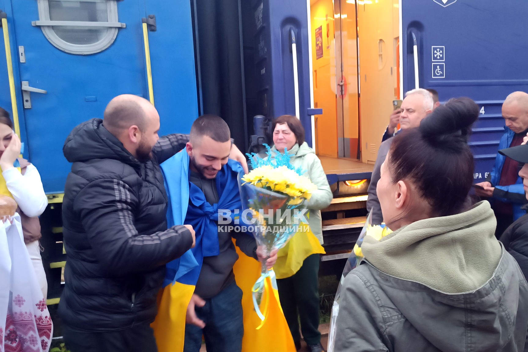 Знам’янка зустріла Валентина Маринича після трьох років полону Знам’янка зустріла Валентина Маринича після трьох років полону
