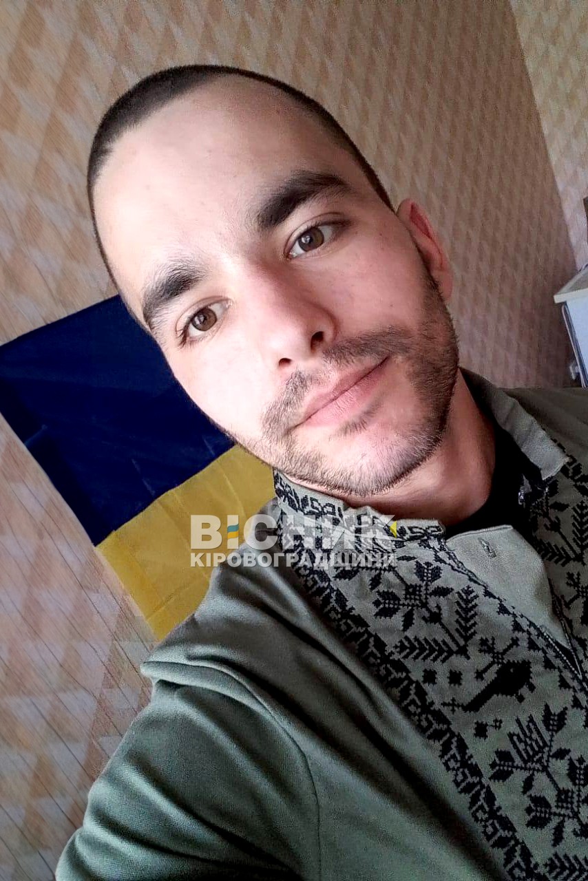 Знам’янка зустріла Валентина Маринича після трьох років полону Знам’янка зустріла Валентина Маринича після трьох років полону