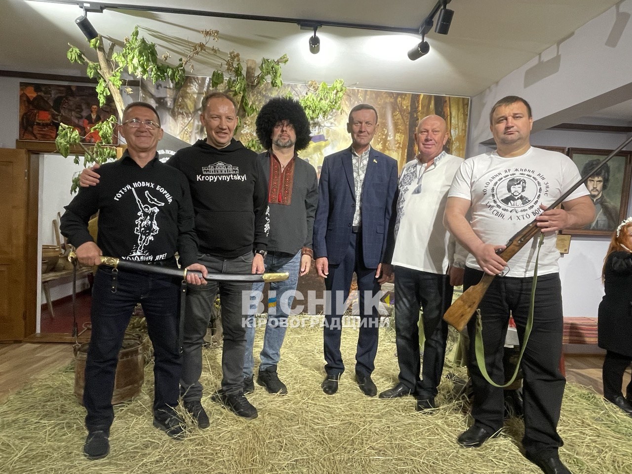 ХХХ Всеукраїнські вшанування героїв Холодного Яру розпочалися з Кіровоградщини ХХХ Всеукраїнські вшанування героїв Холодного Яру розпочалися з Кіровоградщини