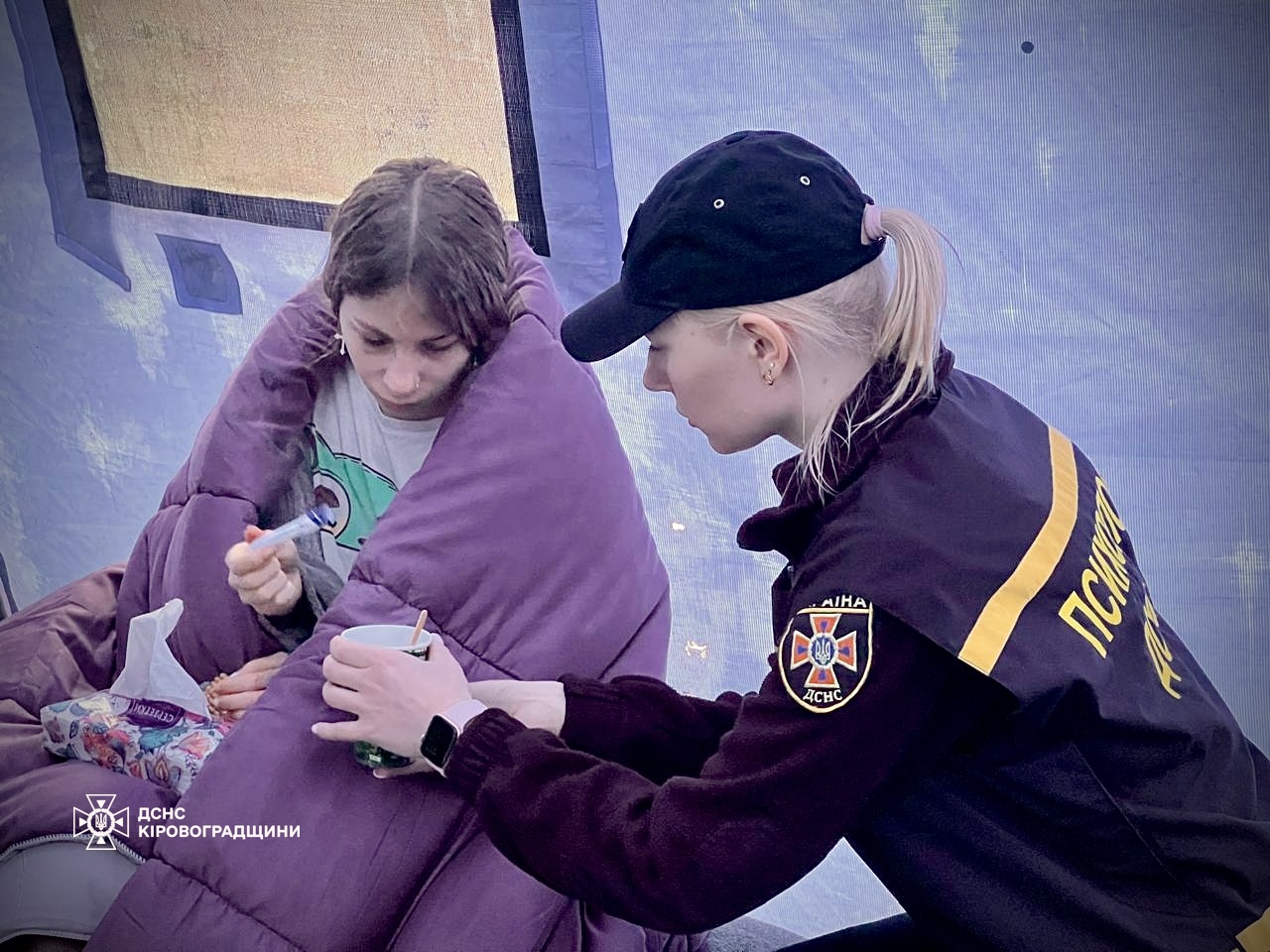 Ворог атакував промислове підприємство у Світловодську: є постраждалі, зруйноване житло, тривають рятувальні роботи Ворог атакував промислове підприємство у Світловодську: є постраждалі, зруйноване житло, тривають рятувальні роботи