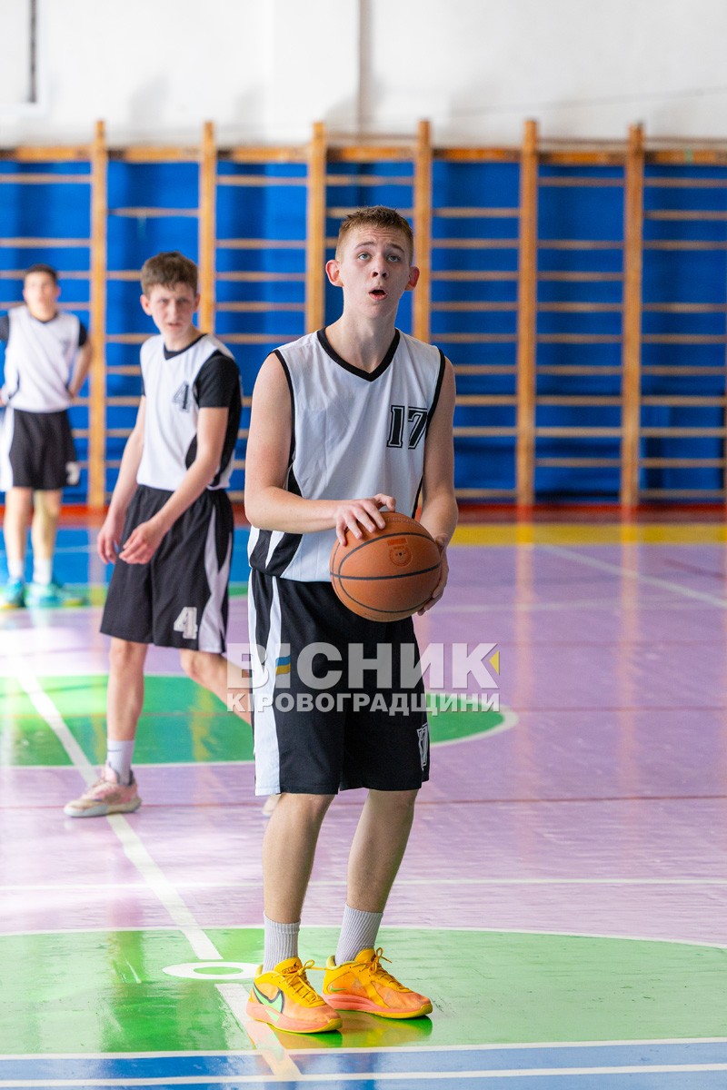 «Комети» сяяли на домашньому паркеті — Світловодськ виборов перемогу у всеукраїнському турнірі