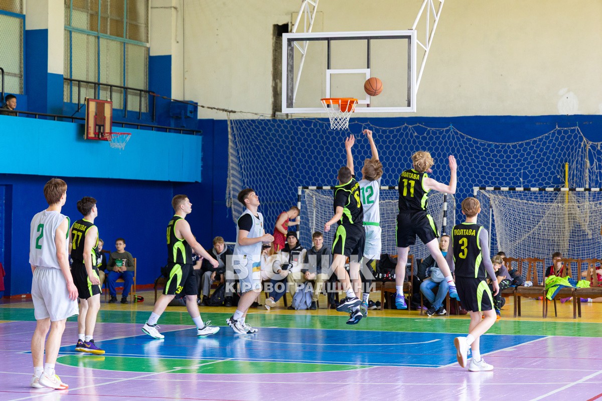 «Комети» сяяли на домашньому паркеті — Світловодськ виборов перемогу у всеукраїнському турнірі