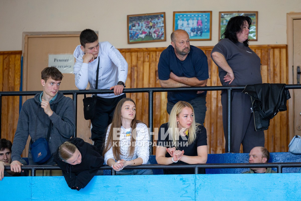 «Комети» сяяли на домашньому паркеті — Світловодськ виборов перемогу у всеукраїнському турнірі