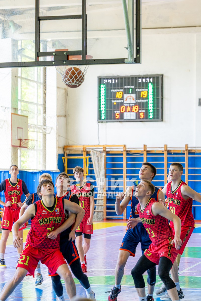 «Комети» сяяли на домашньому паркеті — Світловодськ виборов перемогу у всеукраїнському турнірі