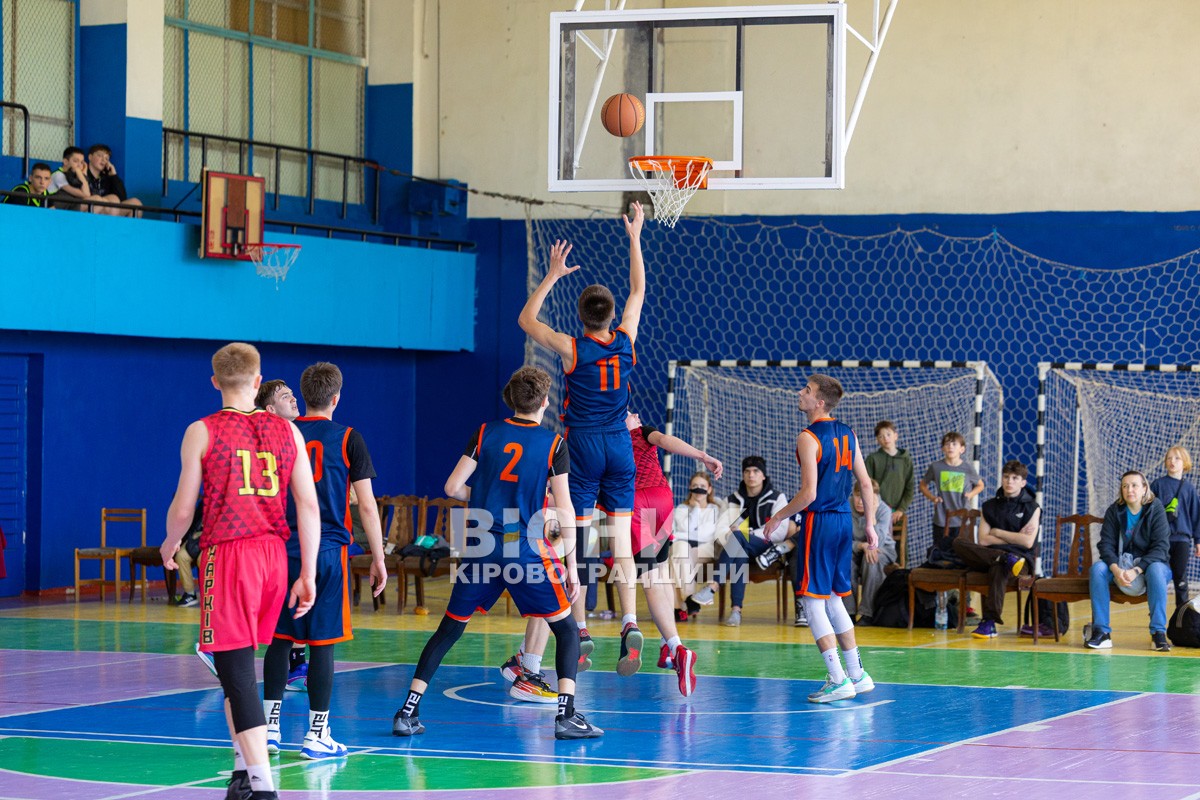 «Комети» сяяли на домашньому паркеті — Світловодськ виборов перемогу у всеукраїнському турнірі