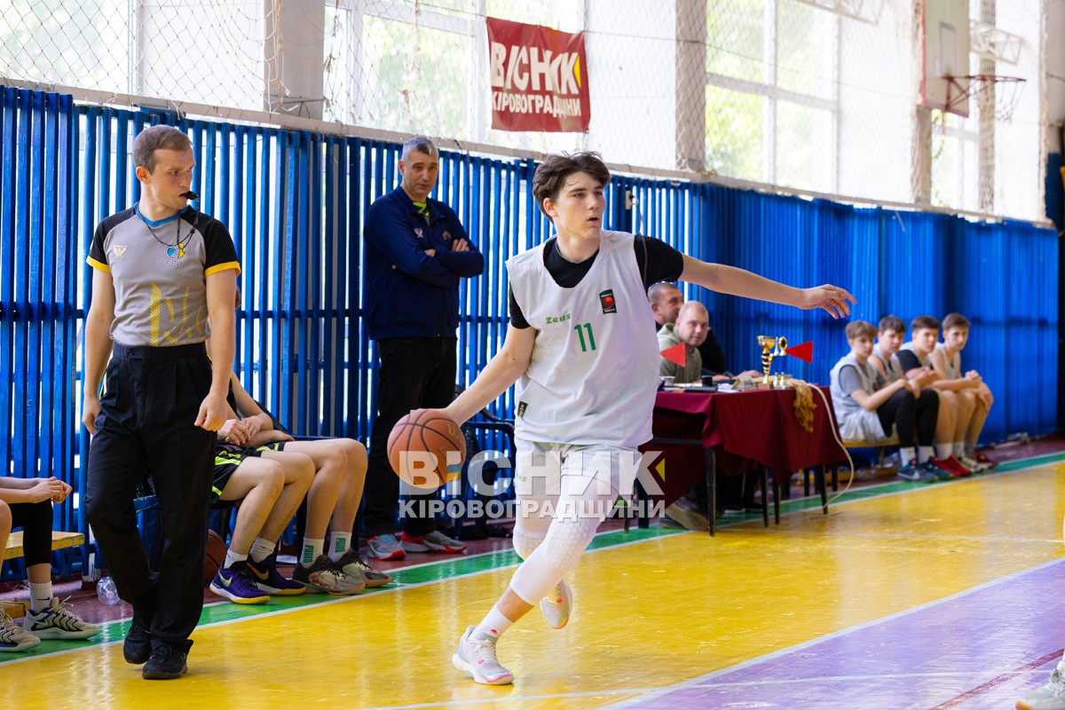 «Комети» сяяли на домашньому паркеті — Світловодськ виборов перемогу у всеукраїнському турнірі