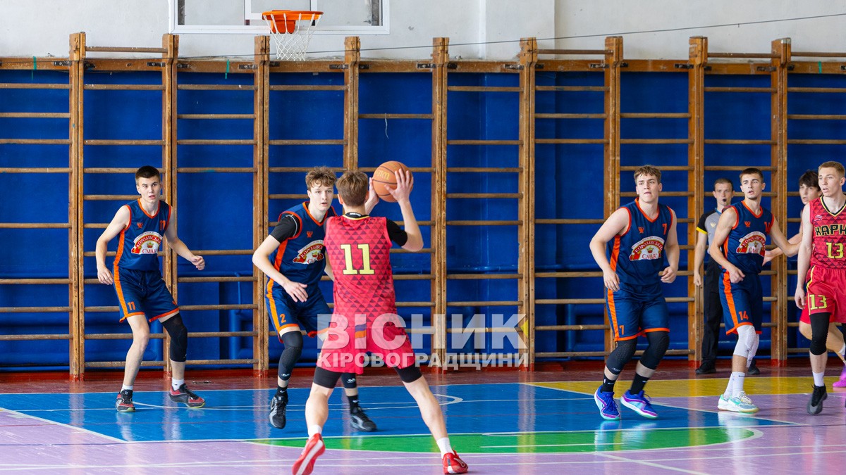 «Комети» сяяли на домашньому паркеті — Світловодськ виборов перемогу у всеукраїнському турнірі