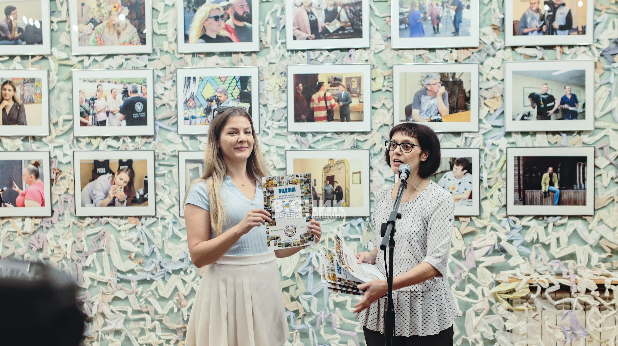В епіцентрі подій: у Кропивницькому презентували фотовиставку про журналістів, які змінюють хід війни В епіцентрі подій: у Кропивницькому презентували фотовиставку про журналістів, які змінюють хід війни