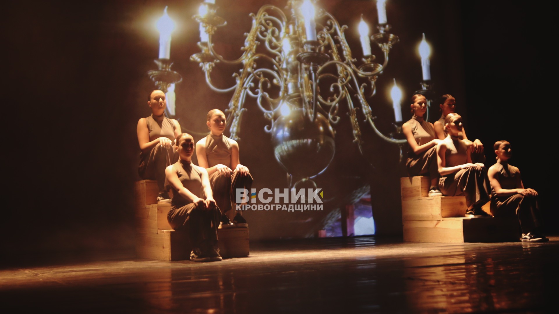 Танцюючи попри все: звітний концерт, що став маніфестом незламності Танцюючи попри все: звітний концерт, що став маніфестом незламності