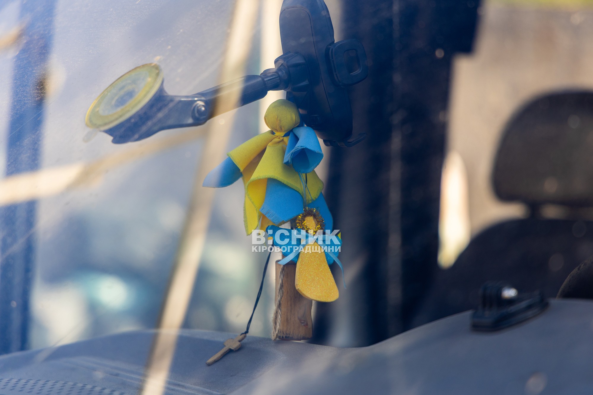 Волонтери зі Світловодська повернули до строю фронтовий евак побратима Волонтери зі Світловодська повернули до строю фронтовий евак побратима