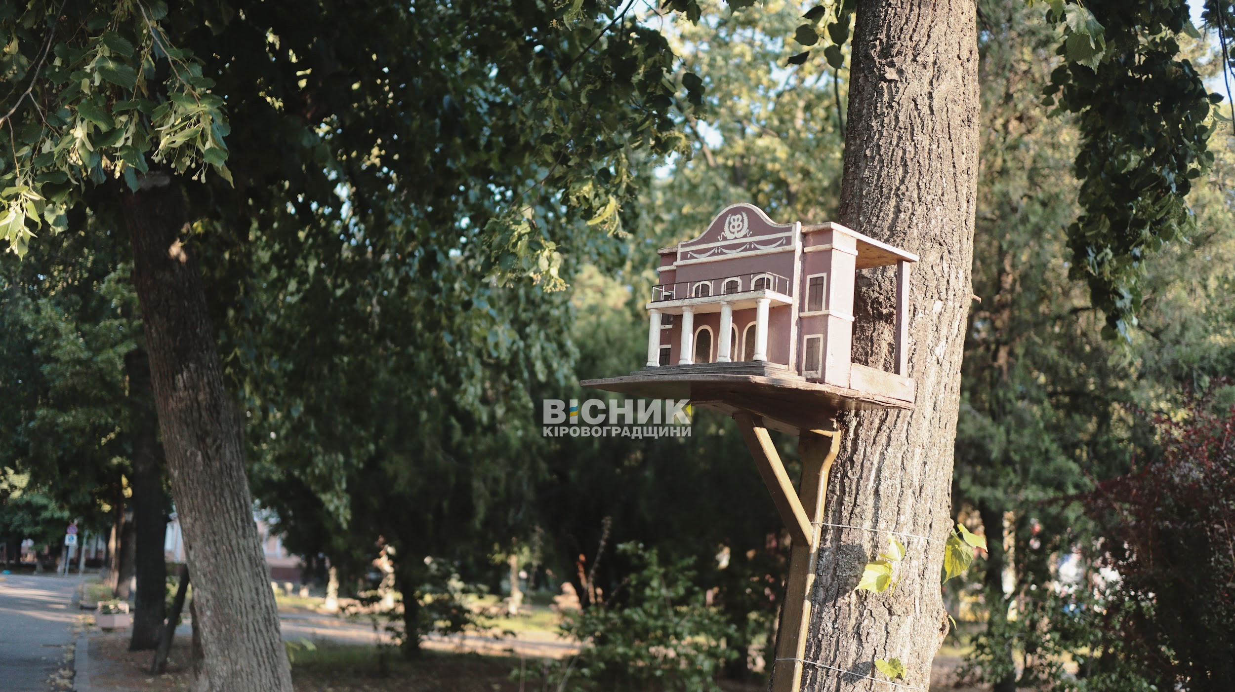 Благодійна екскурсія у Кропивницькому зібрала майже 10 тисяч гривень для аеророзвідки Благодійна екскурсія у Кропивницькому зібрала майже 10 тисяч гривень для аеророзвідки