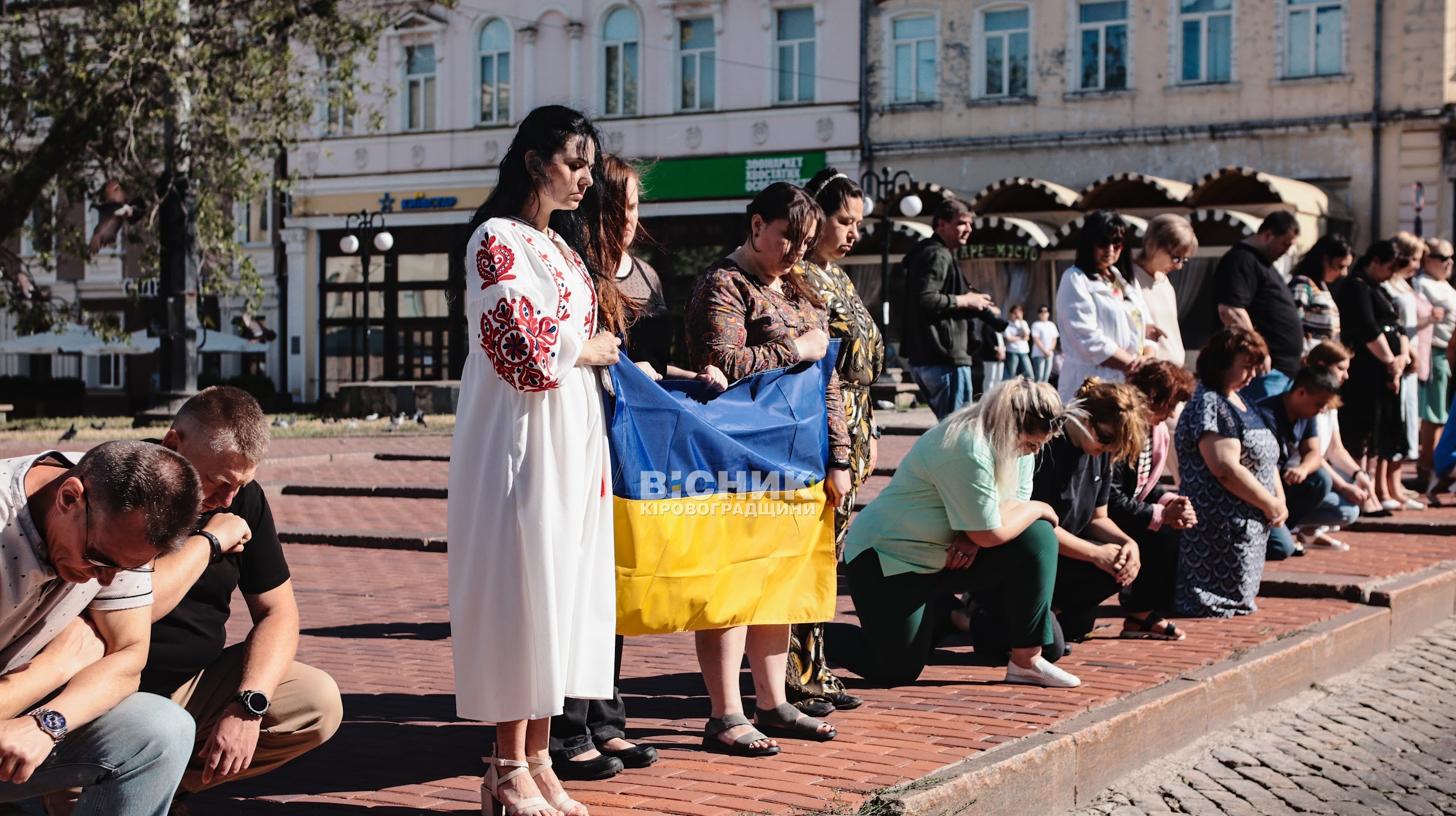 Кропивницький попрощався з Володимиром Будулатієм і Костянтином Шевчуком Кропивницький попрощався з Володимиром Будулатієм і Костянтином Шевчуком