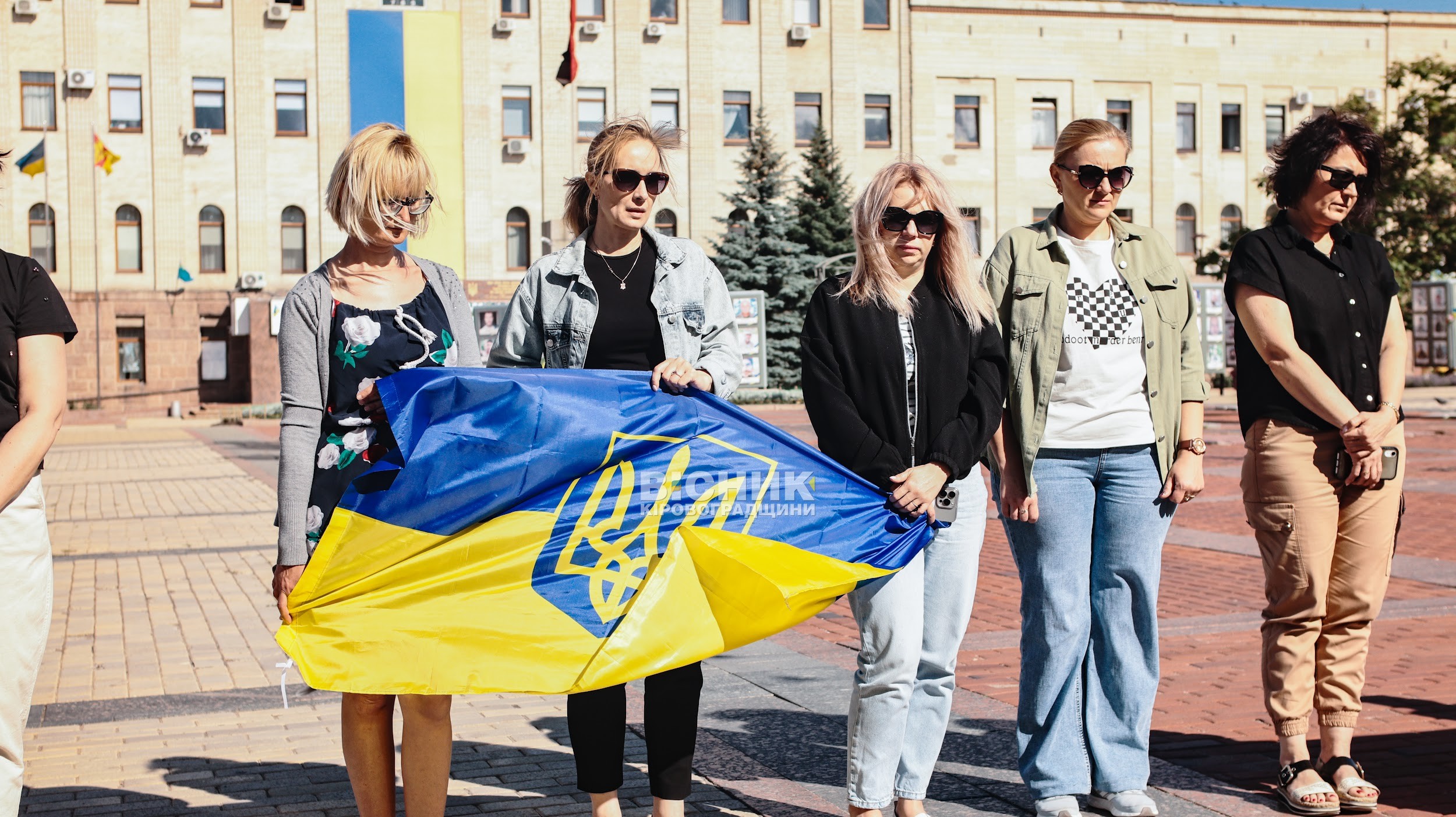 Кропивницький попрощався з Володимиром Будулатієм і Костянтином Шевчуком Кропивницький попрощався з Володимиром Будулатієм і Костянтином Шевчуком
