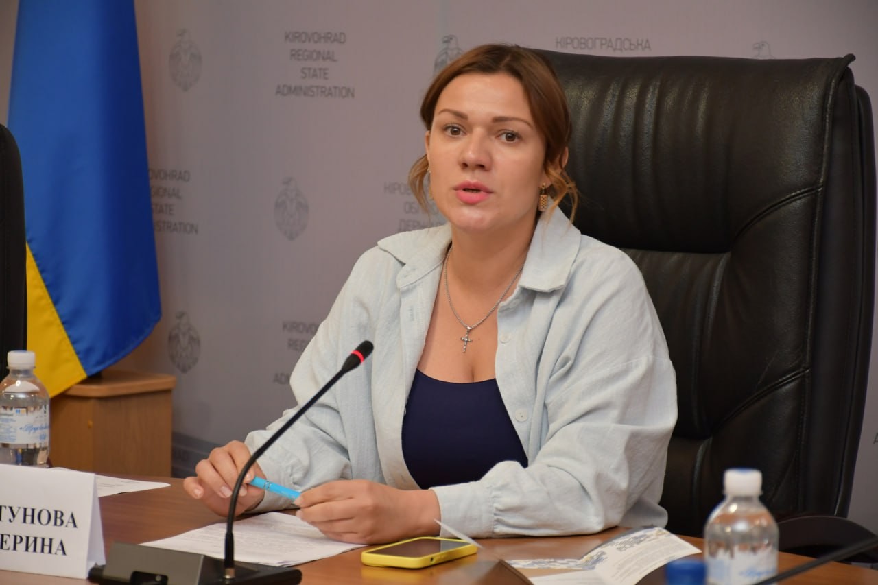 Жінки з Кіровоградщини можуть долучитися до навчальної програми «Дружина ветерана» Жінки з Кіровоградщини можуть долучитися до навчальної програми «Дружина ветерана»