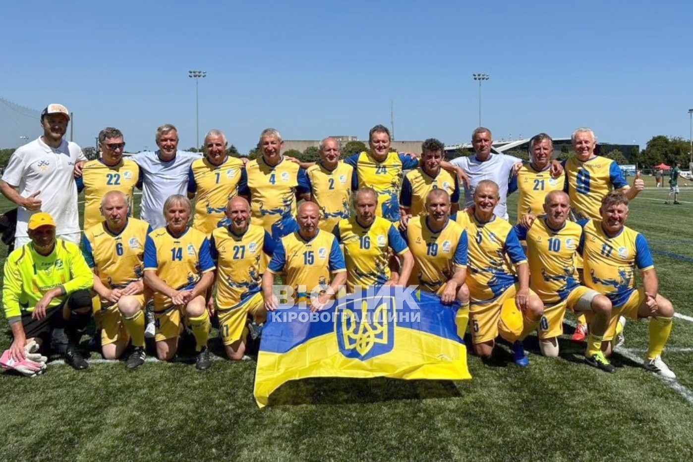 Олександрівські медики у складі збірної України вибороли золото на чемпіонаті світу з футболу серед лікарів 60+ Олександрівські медики у складі збірної України вибороли золото на чемпіонаті світу з футболу серед лікарів 60+