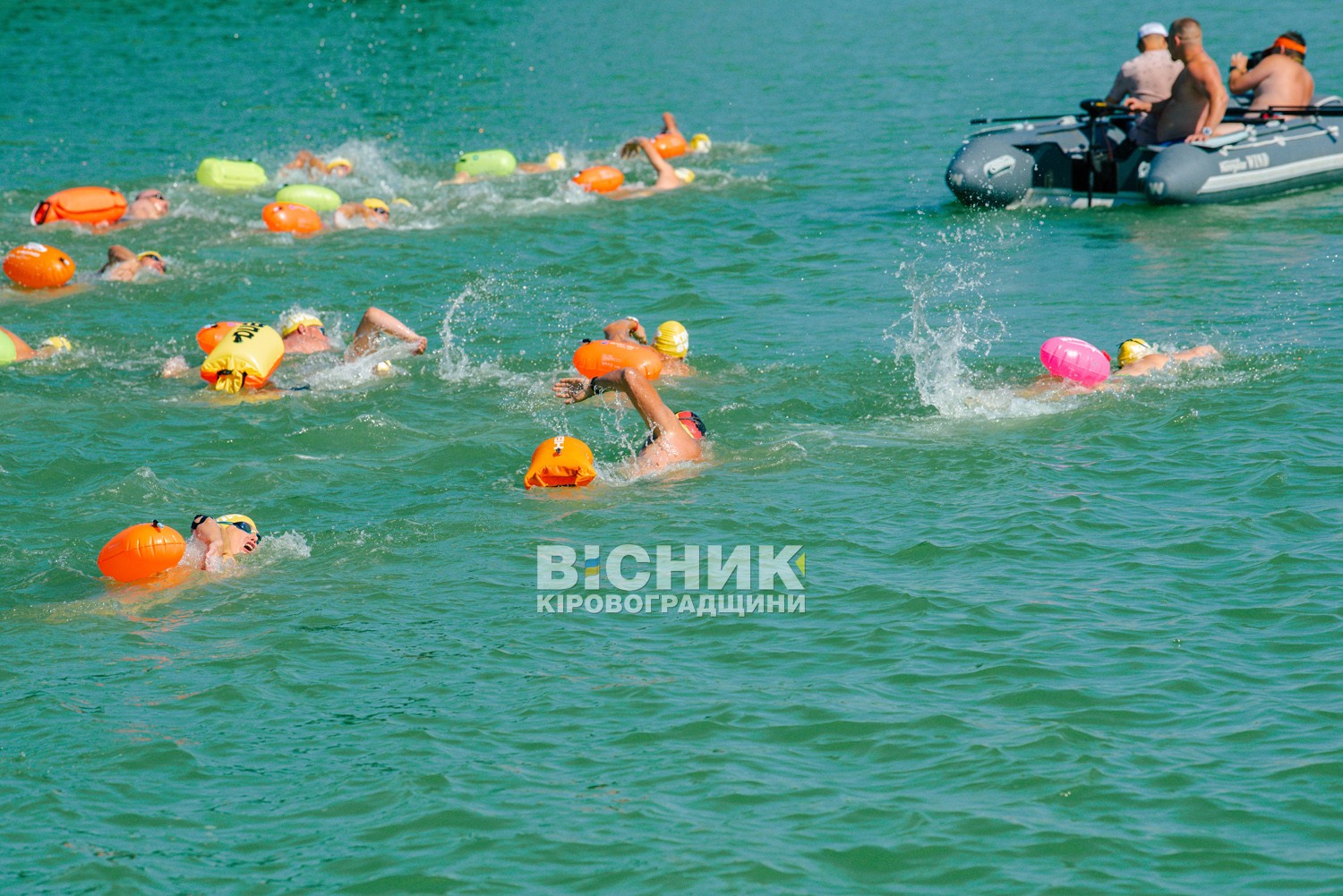 KROPSWIM 2025: понад 150 плавців і 80 тисяч на дрон для КОРД KROPSWIM 2025: понад 150 плавців і 80 тисяч на дрон для КОРД