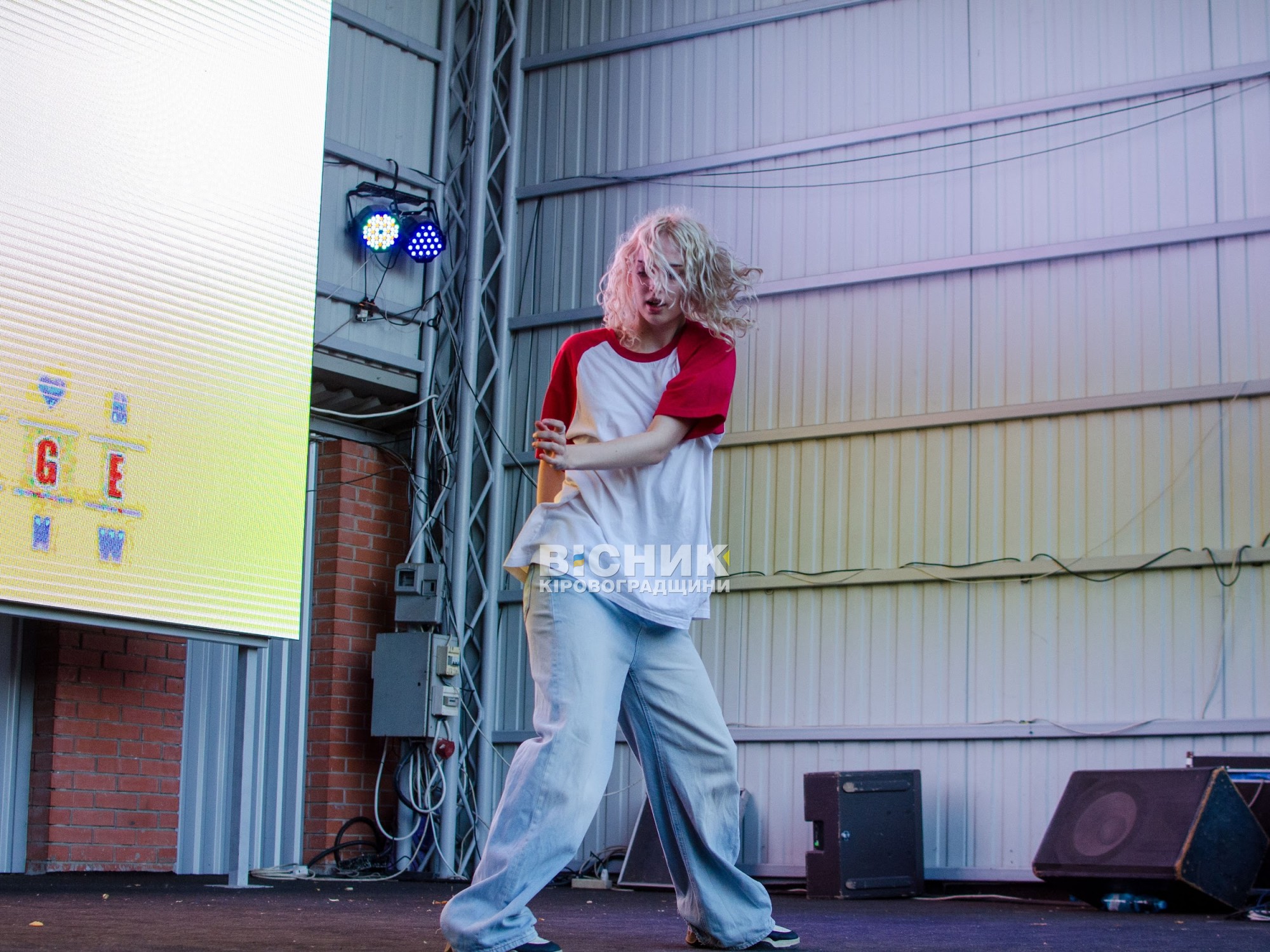 Південна Корея в Кропивницькому: як пройшов "Summer Anime & K-pop Dance Show" Південна Корея в Кропивницькому: як пройшов "Summer Anime & K-pop Dance Show"