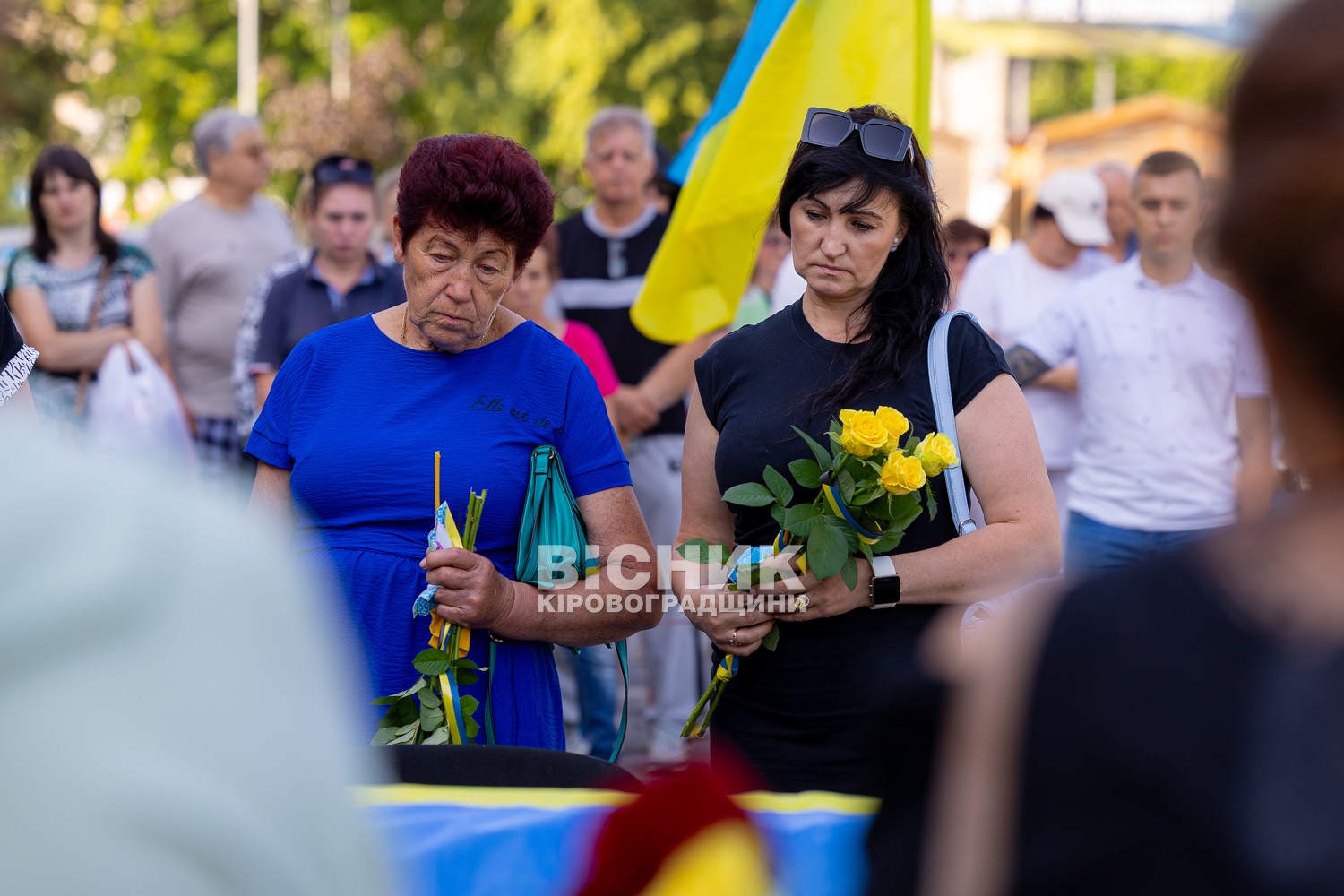 У Світловодську провели в останню земну дорогу захисника України Дениса Голіка У Світловодську провели в останню земну дорогу захисника України Дениса Голіка