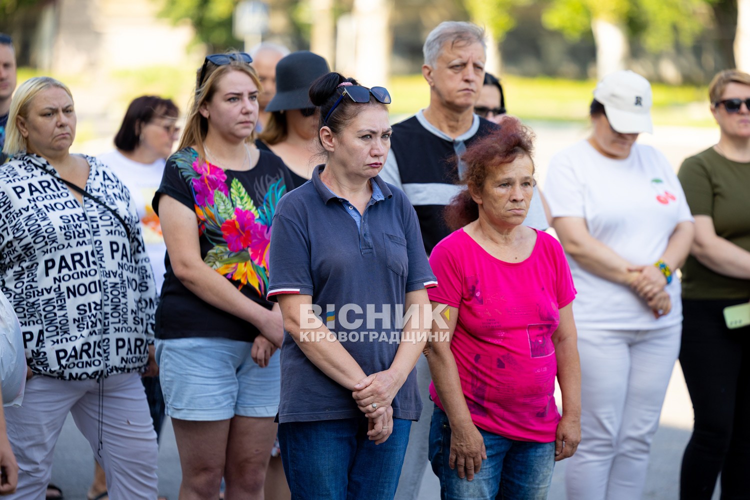 У Світловодську провели в останню земну дорогу захисника України Дениса Голіка У Світловодську провели в останню земну дорогу захисника України Дениса Голіка