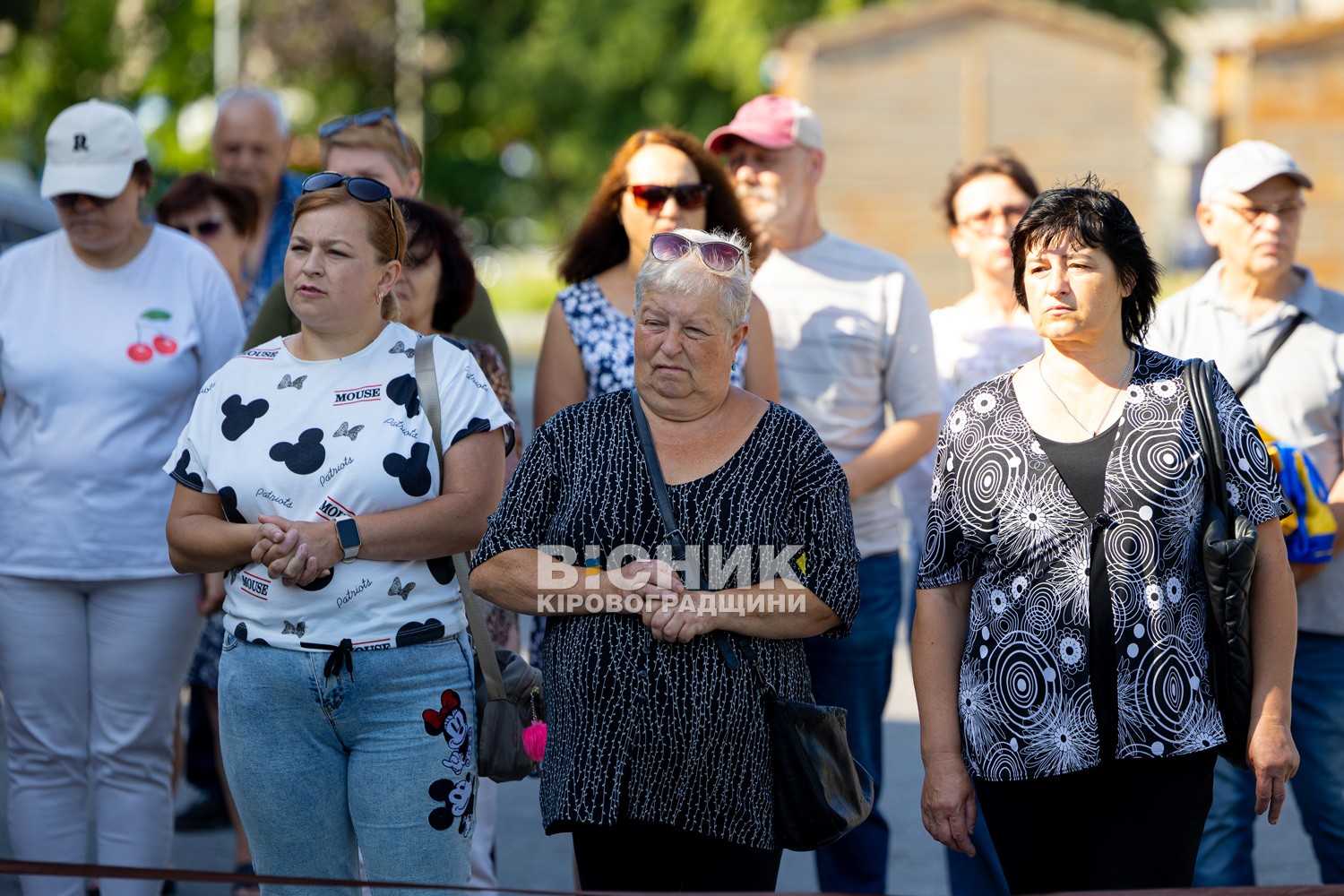 У Світловодську провели в останню земну дорогу захисника України Дениса Голіка У Світловодську провели в останню земну дорогу захисника України Дениса Голіка