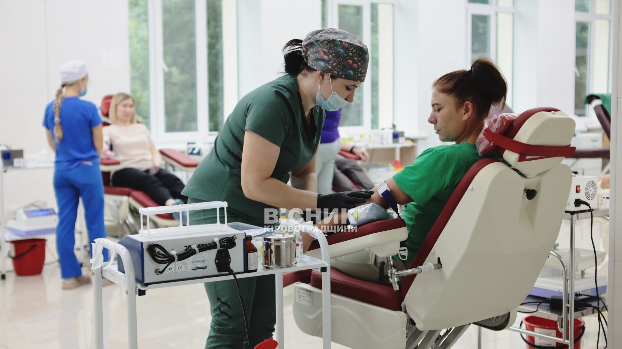 «Здай кров — врятуй життя»: у Кропивницькому пройшла благодійна акція донорства