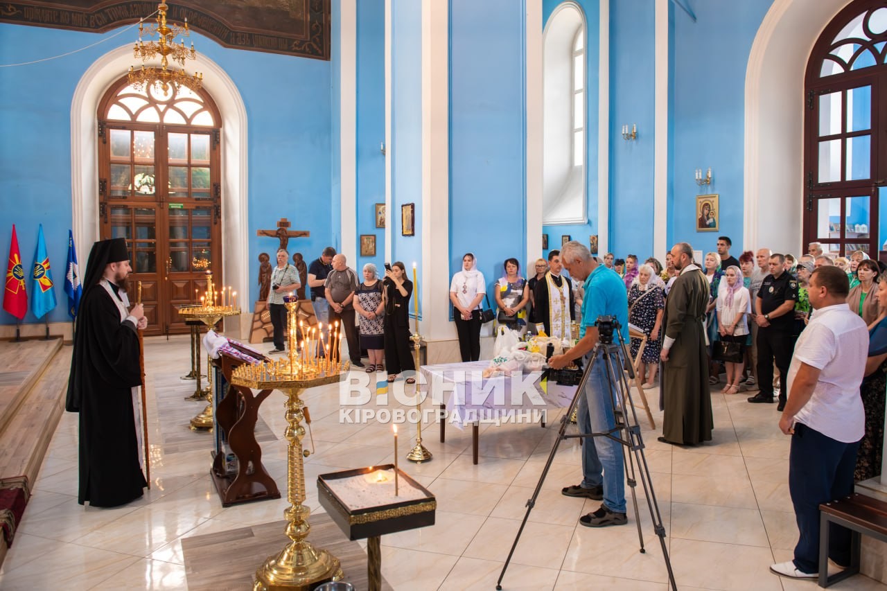 Кіровоградщина вшанувала пам’ять українців, закатованих у полоні Кіровоградщина вшанувала пам’ять українців, закатованих у полоні