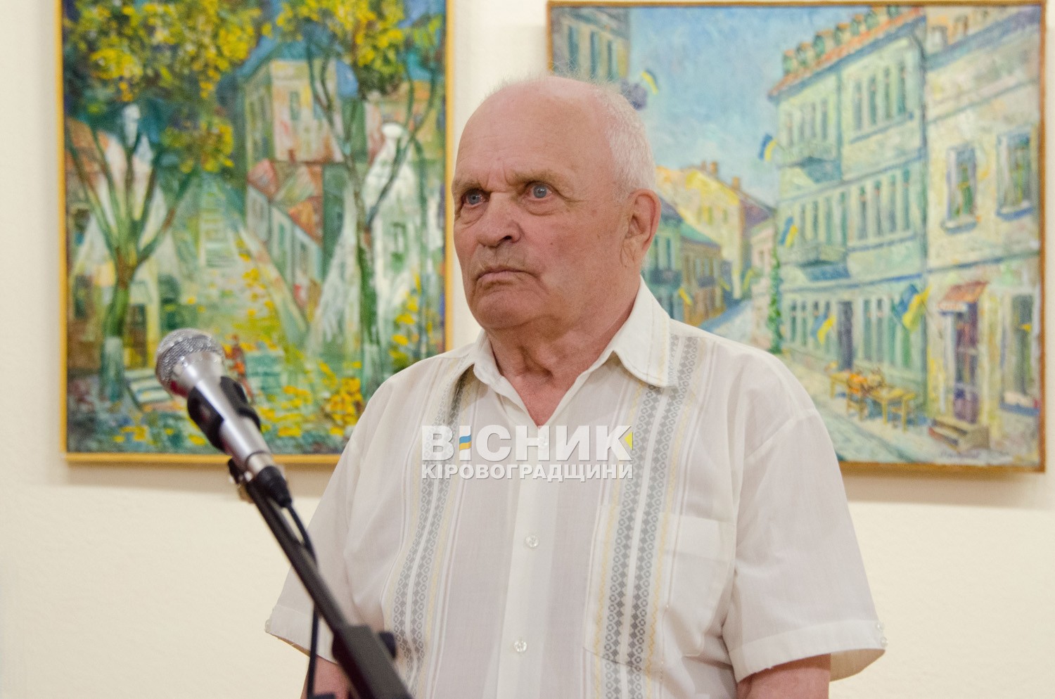 "Є місто, яке я бачу уві сні": у Кропивницькому відкрилася виставка Геннадія Горбунова "Є місто, яке я бачу уві сні": у Кропивницькому відкрилася виставка Геннадія Горбунова