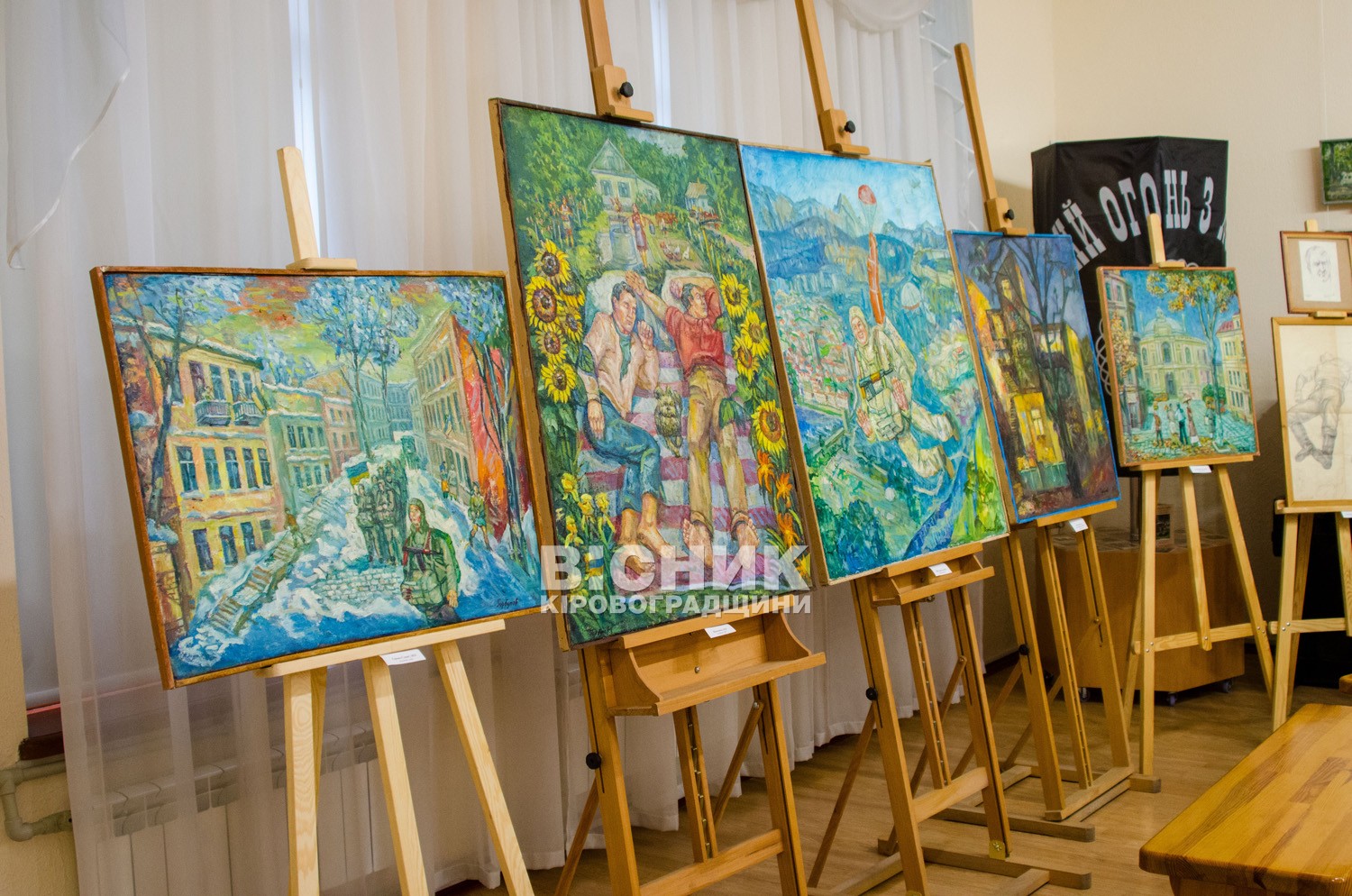 "Є місто, яке я бачу уві сні": у Кропивницькому відкрилася виставка Геннадія Горбунова "Є місто, яке я бачу уві сні": у Кропивницькому відкрилася виставка Геннадія Горбунова