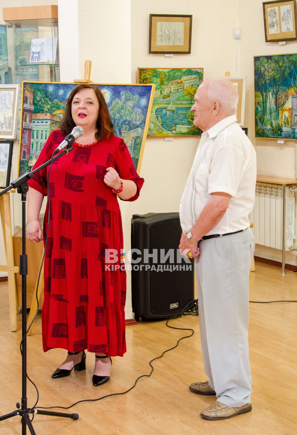 "Є місто, яке я бачу уві сні": у Кропивницькому відкрилася виставка Геннадія Горбунова "Є місто, яке я бачу уві сні": у Кропивницькому відкрилася виставка Геннадія Горбунова